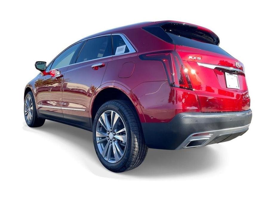 new 2025 Cadillac XT5 car