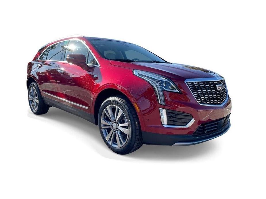 new 2025 Cadillac XT5 car