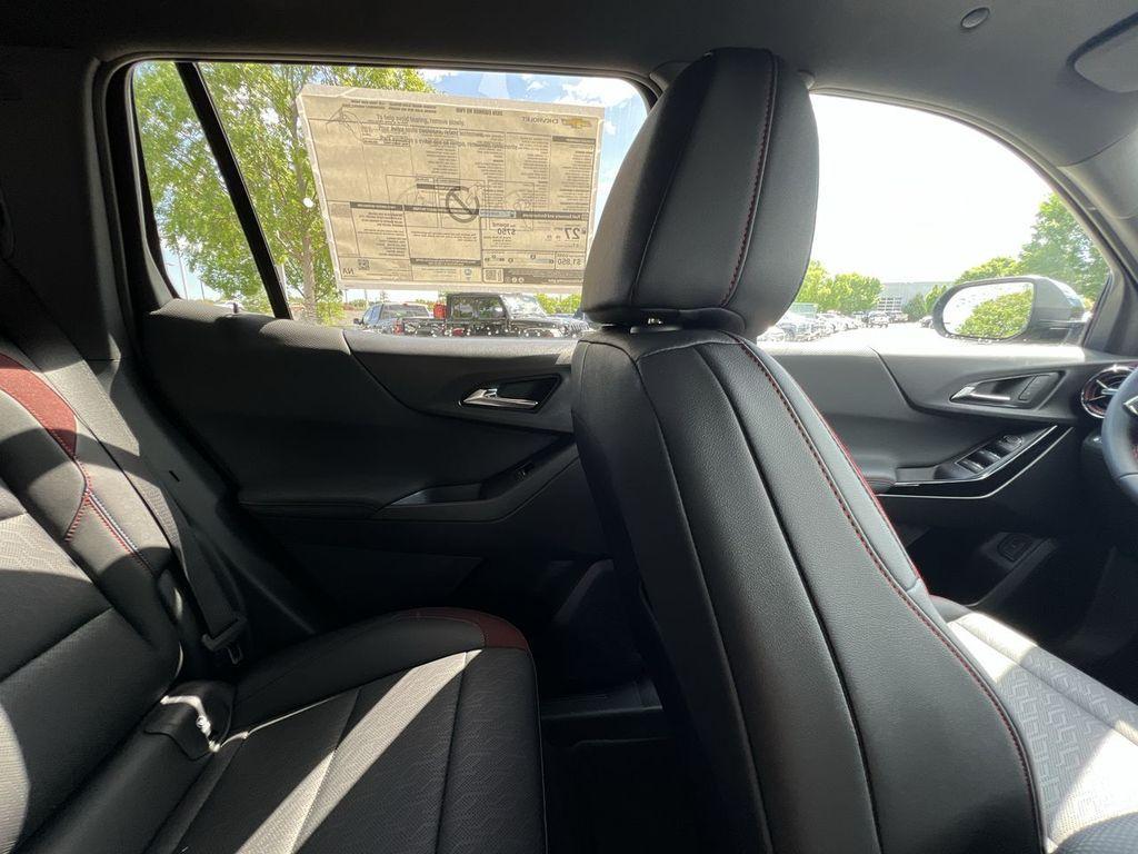 new 2026 Chevrolet Equinox car, priced at $35,890