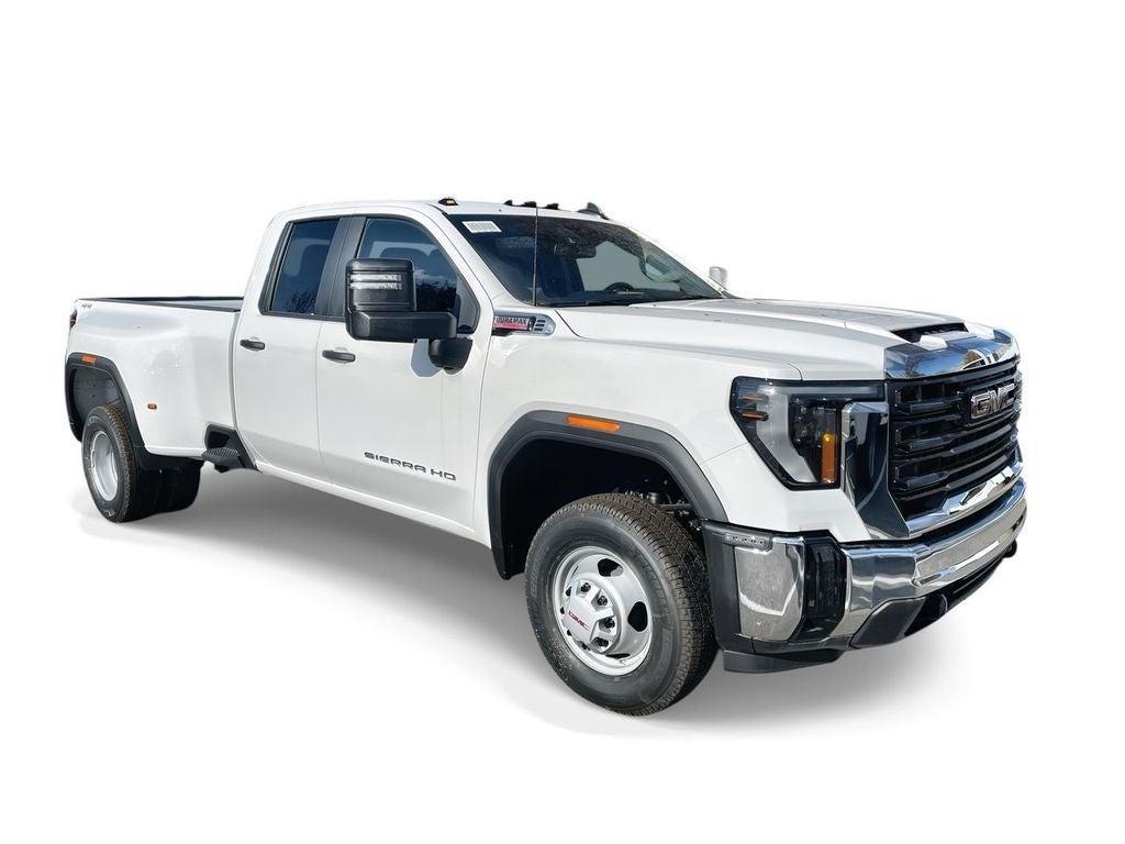 new 2025 GMC Sierra 3500 car, priced at $62,140