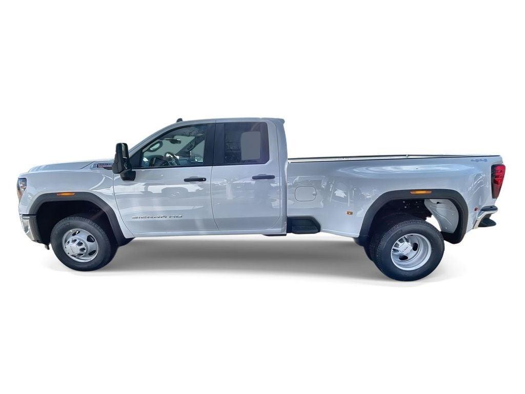 new 2025 GMC Sierra 3500 car, priced at $62,140