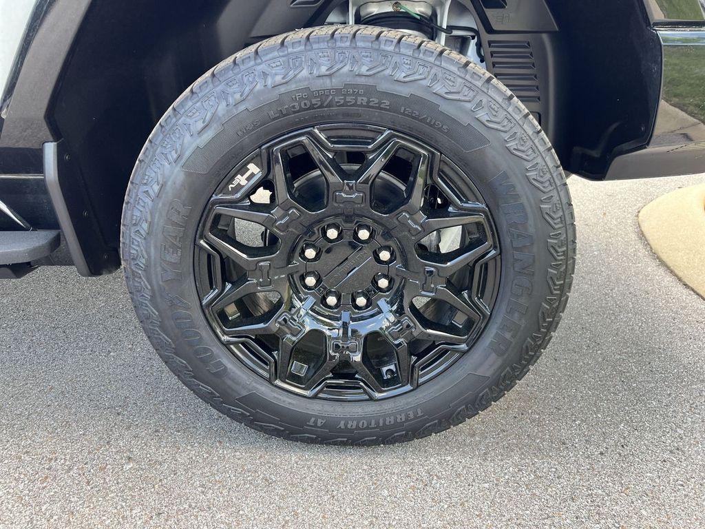 new 2025 GMC HUMMER EV Pickup car, priced at $97,690