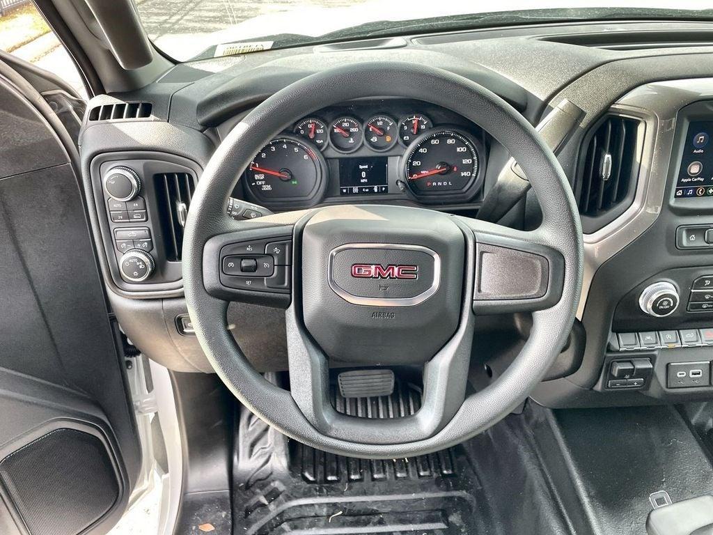 new 2025 GMC Sierra 1500 car, priced at $47,015