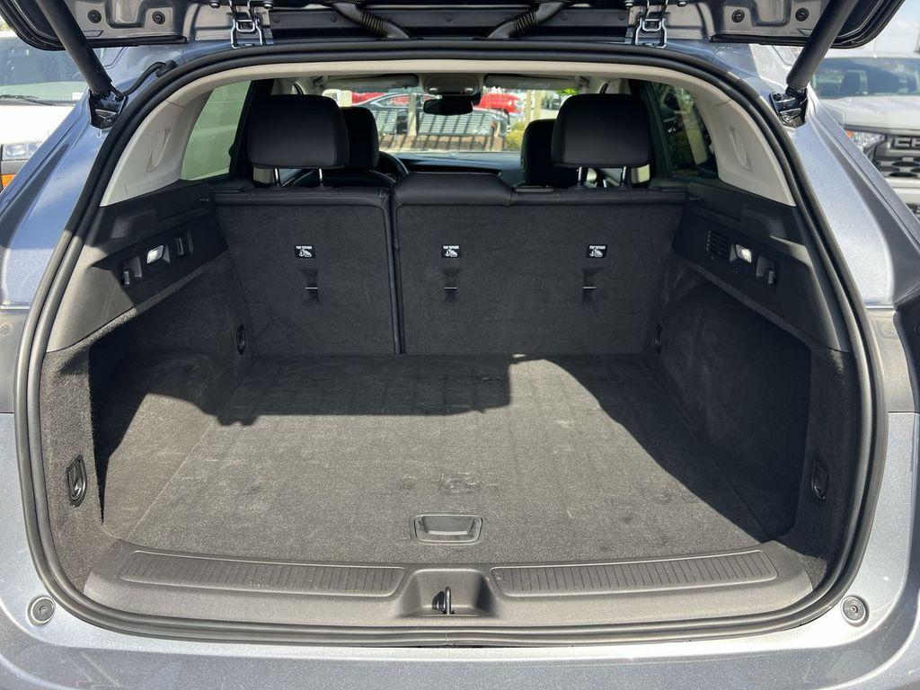 used 2022 Buick Envision car, priced at $27,500
