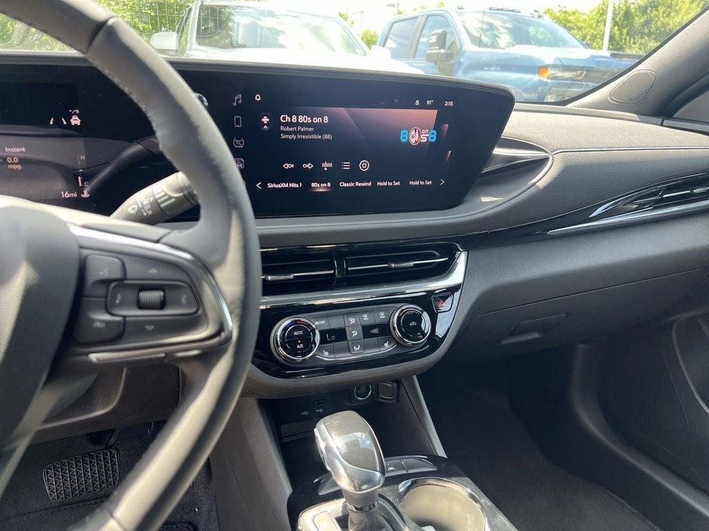 new 2025 Buick Envista car, priced at $29,475
