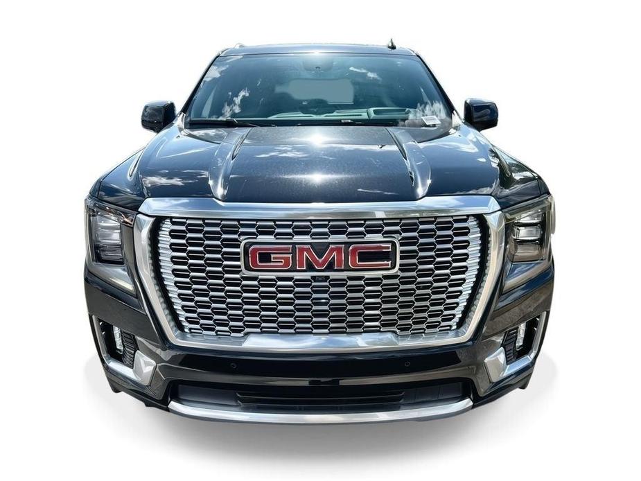 new 2024 GMC Yukon XL car