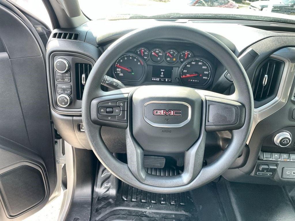 new 2025 GMC Sierra 1500 car, priced at $39,550