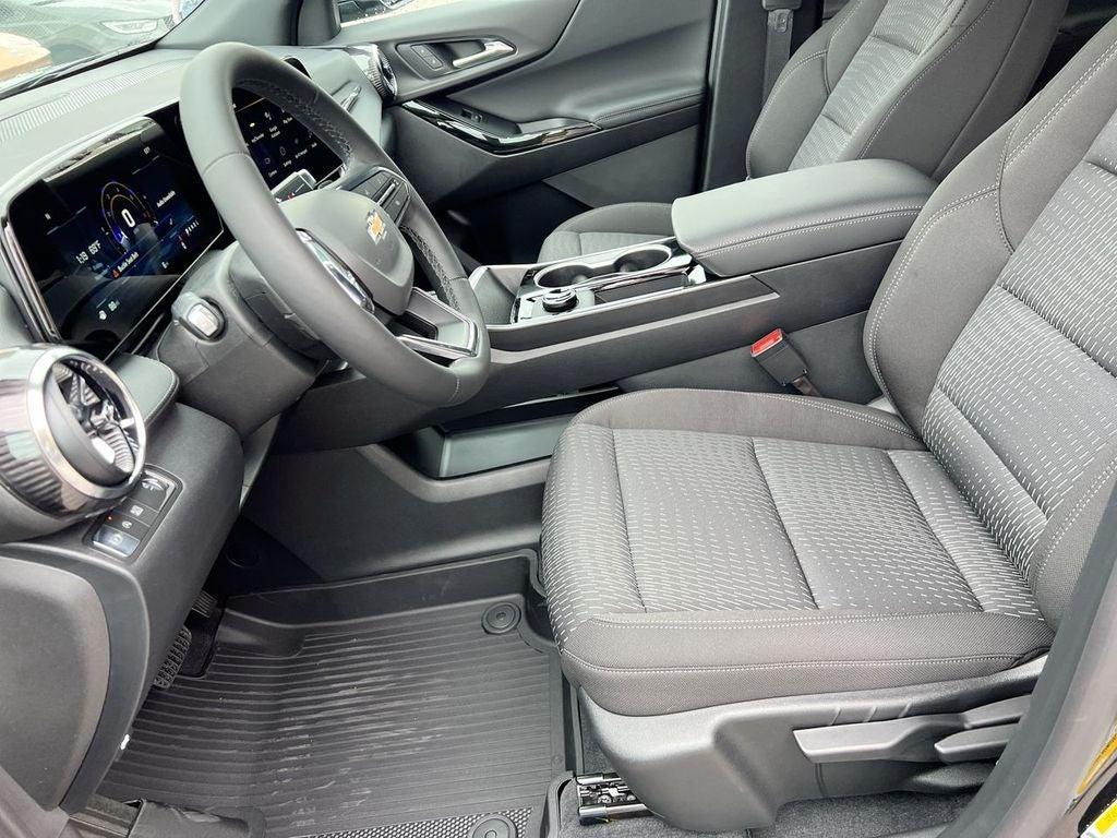 new 2026 Chevrolet Equinox car, priced at $30,133