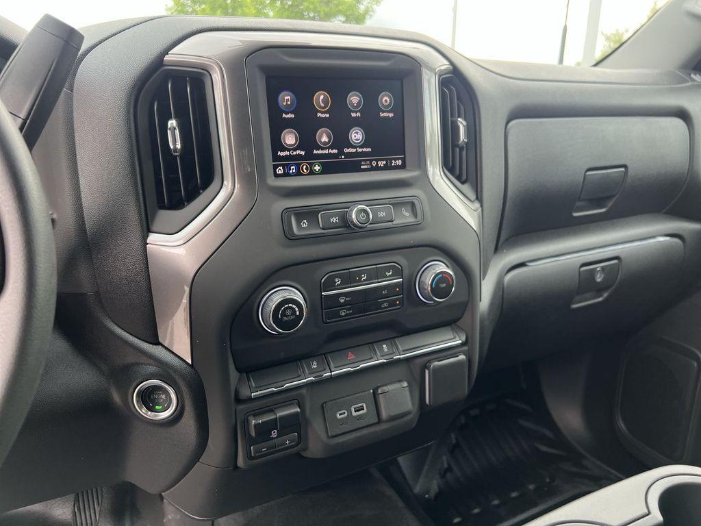 new 2025 Chevrolet Silverado 3500 car, priced at $59,528