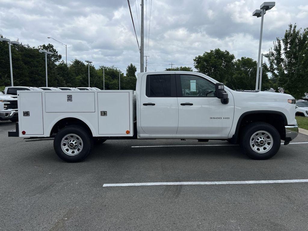 new 2025 Chevrolet Silverado 3500 car, priced at $59,528