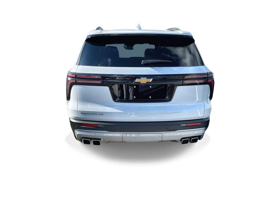 new 2025 Chevrolet Traverse car