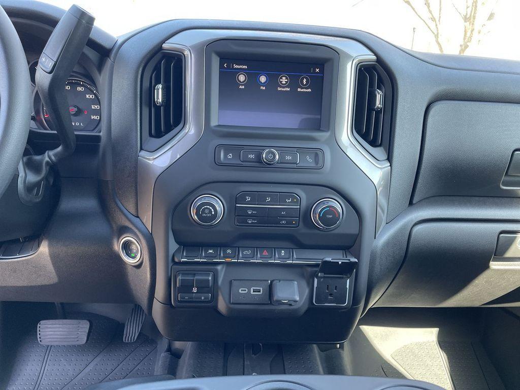 new 2025 Chevrolet Silverado 1500 car, priced at $46,525