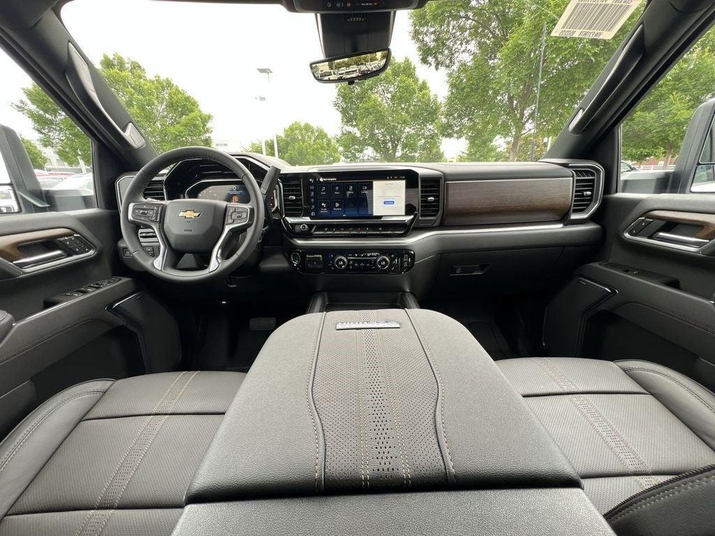 new 2025 Chevrolet Silverado 3500 car, priced at $93,069