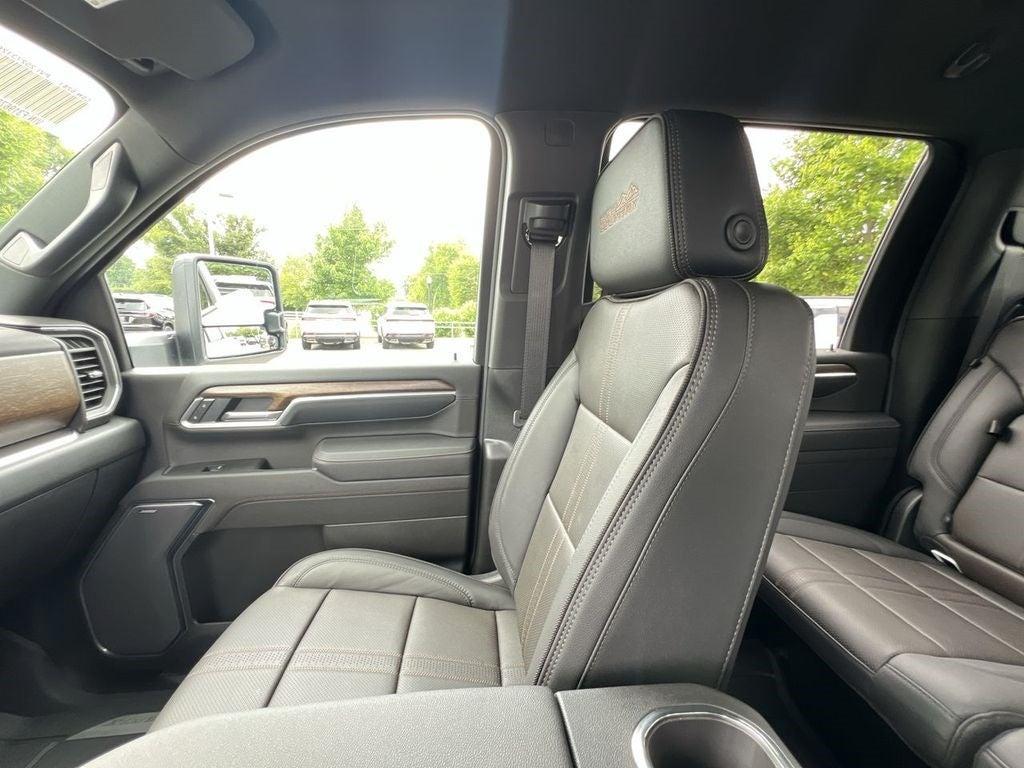 new 2025 Chevrolet Silverado 3500 car, priced at $93,069