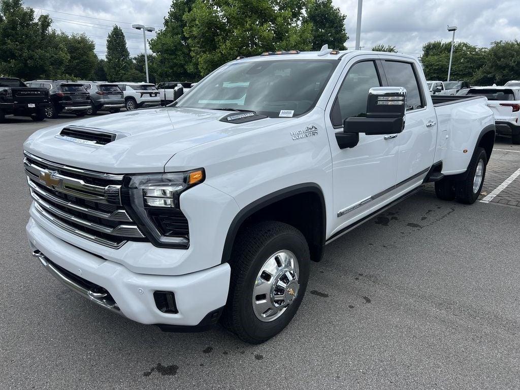 new 2025 Chevrolet Silverado 3500 car, priced at $93,069