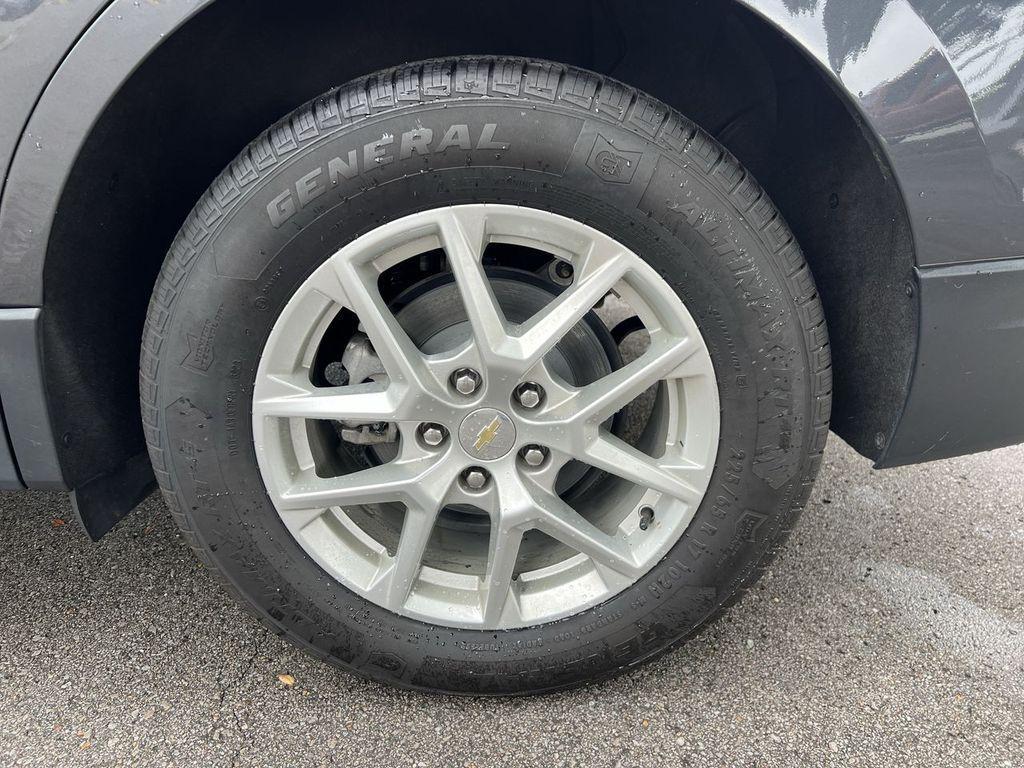 used 2022 Chevrolet Equinox car, priced at $27,000