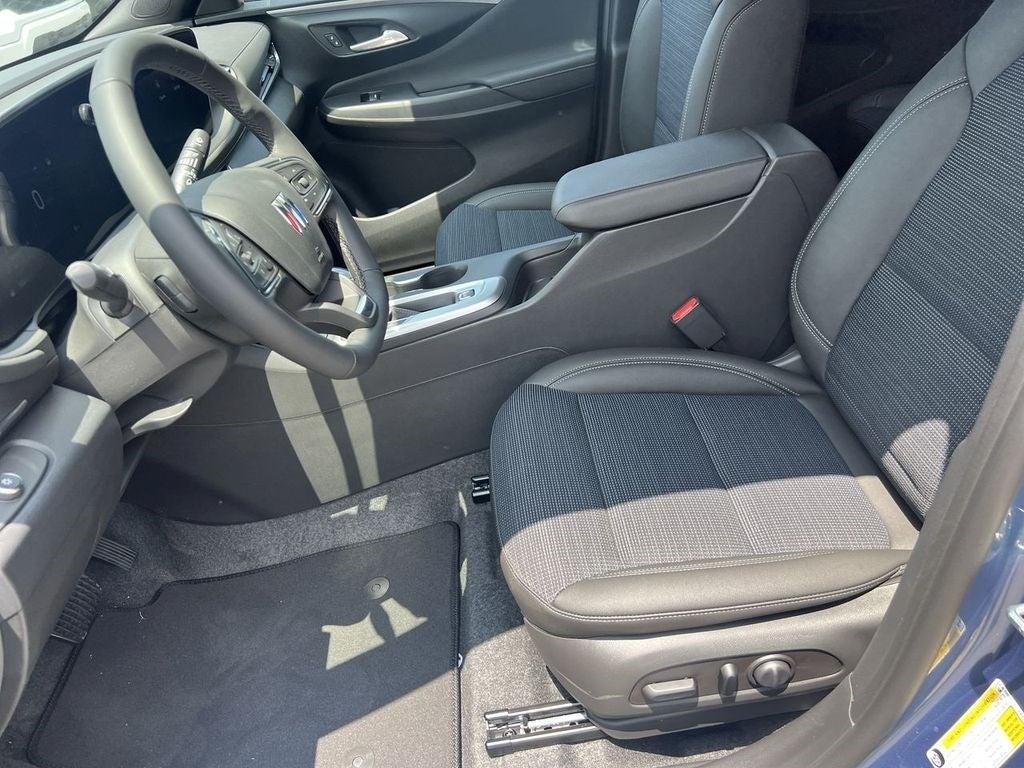 new 2025 Buick Envista car, priced at $27,280