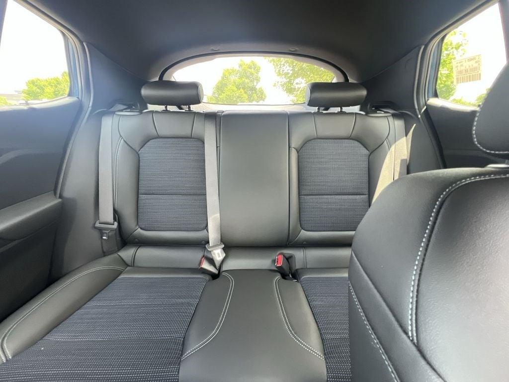 new 2025 Buick Envista car, priced at $27,280