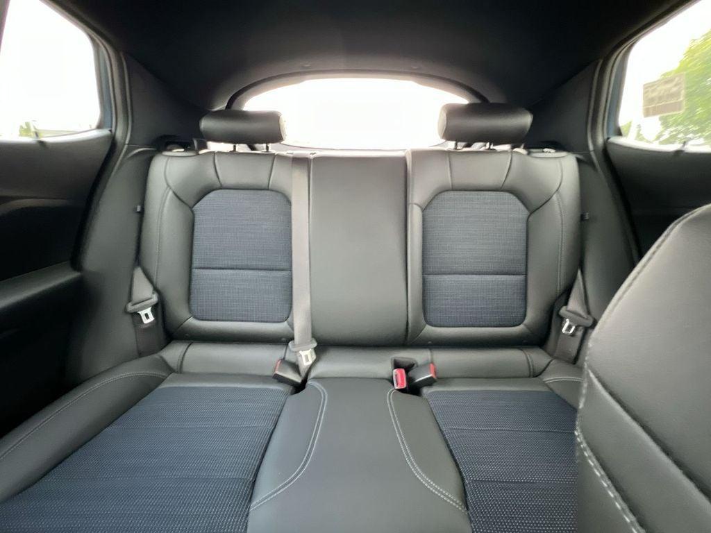 new 2025 Buick Envista car, priced at $27,280