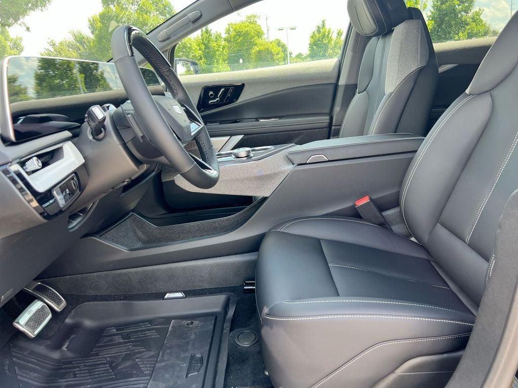 new 2025 Cadillac OPTIQ car