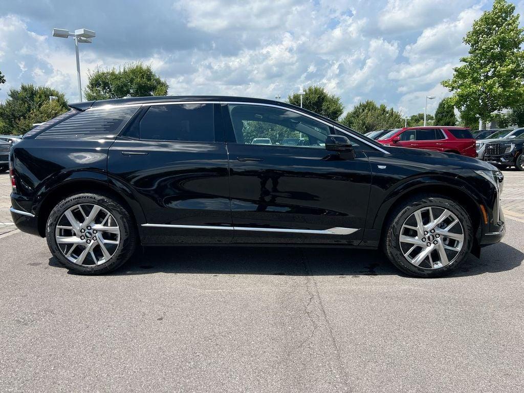 new 2025 Cadillac OPTIQ car
