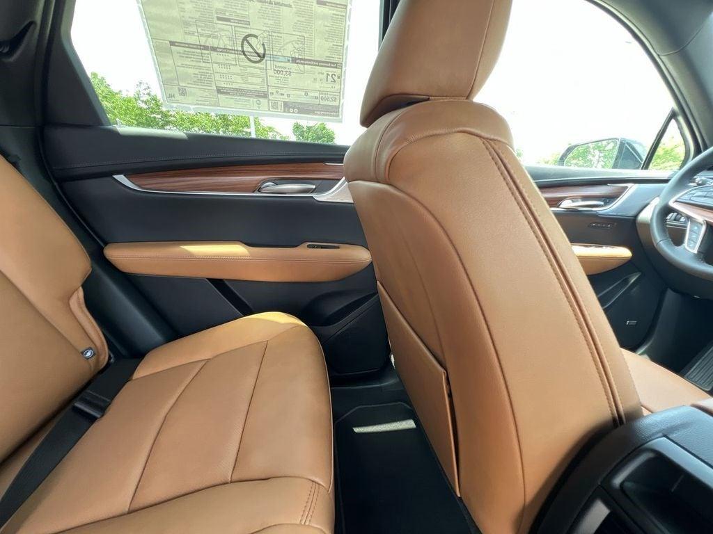 new 2025 Cadillac XT5 car