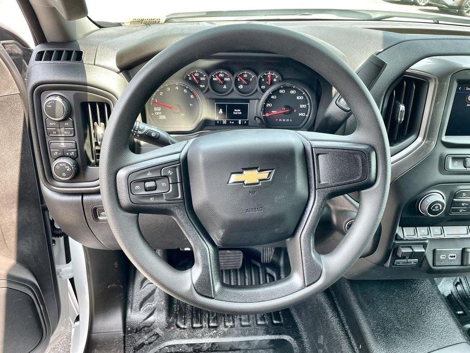 new 2024 Chevrolet Silverado 1500 car