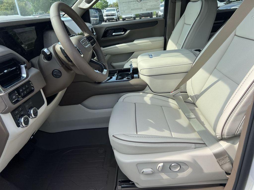 new 2025 GMC Yukon XL car, priced at $91,835