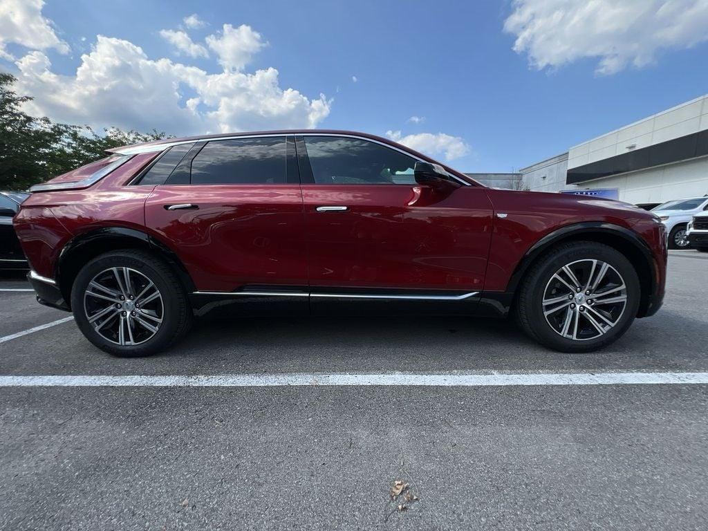 new 2025 Cadillac LYRIQ car