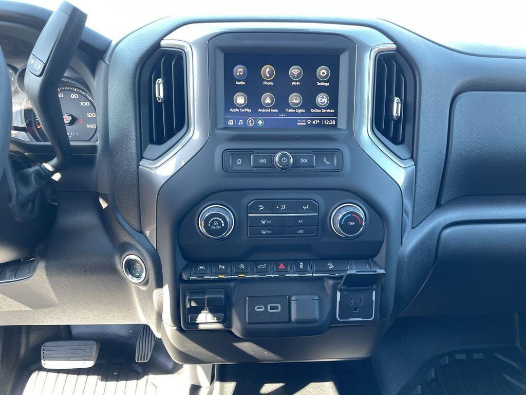 new 2025 Chevrolet Silverado 1500 car, priced at $50,595