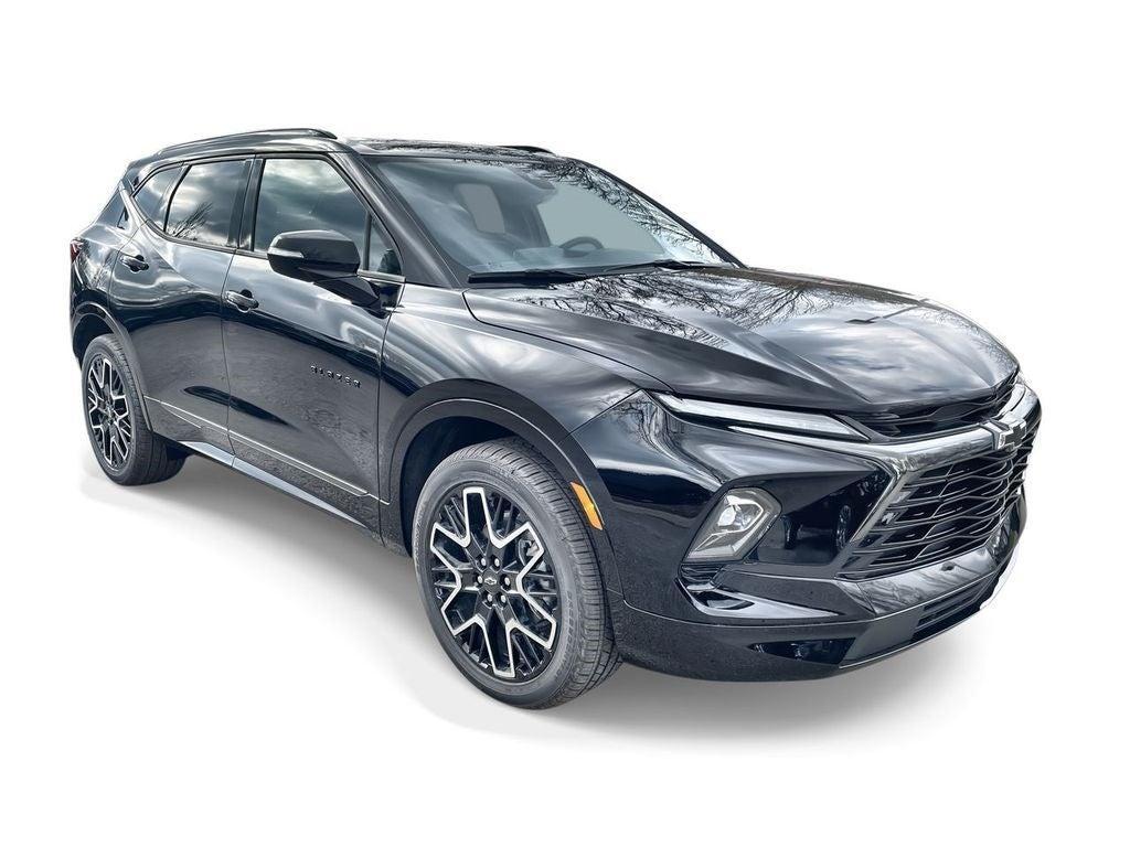 new 2025 Chevrolet Blazer car, priced at $45,372