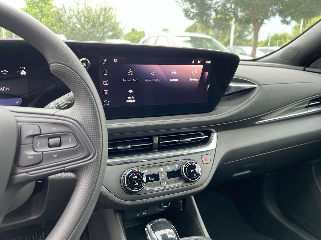 new 2025 Buick Envista car, priced at $26,285