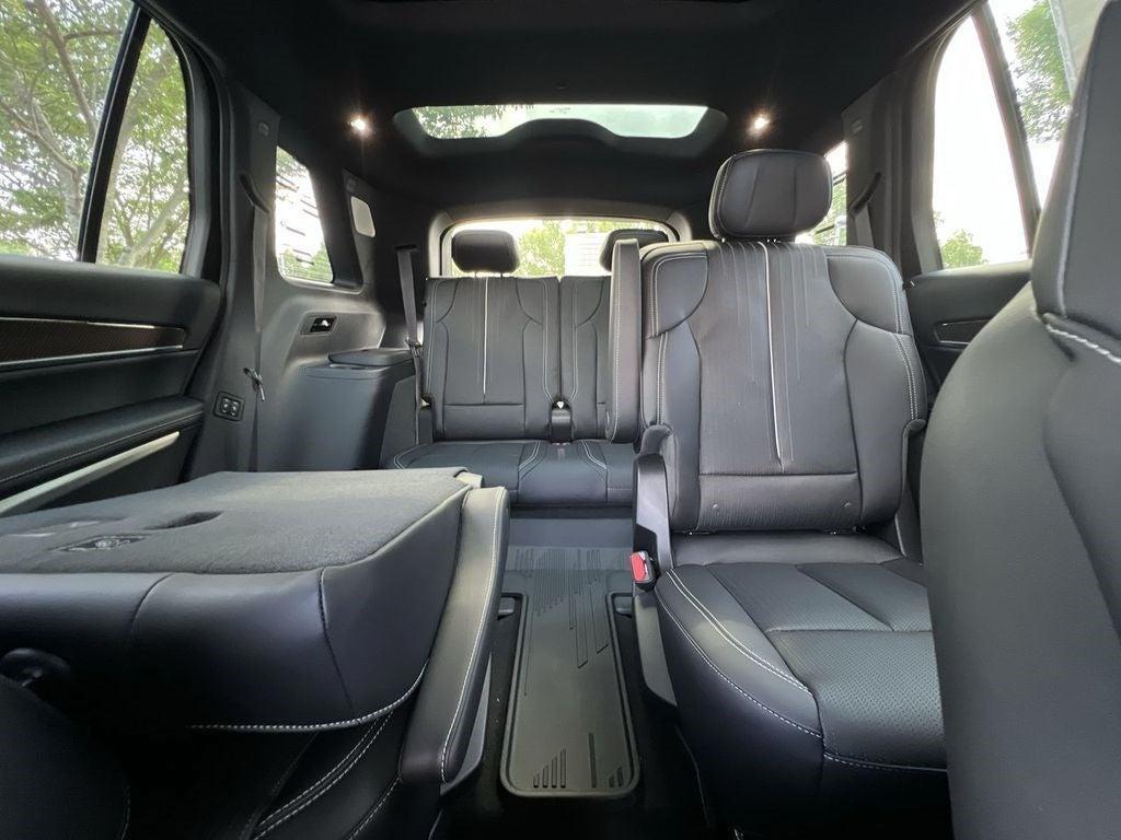 new 2026 Cadillac VISTIQ car