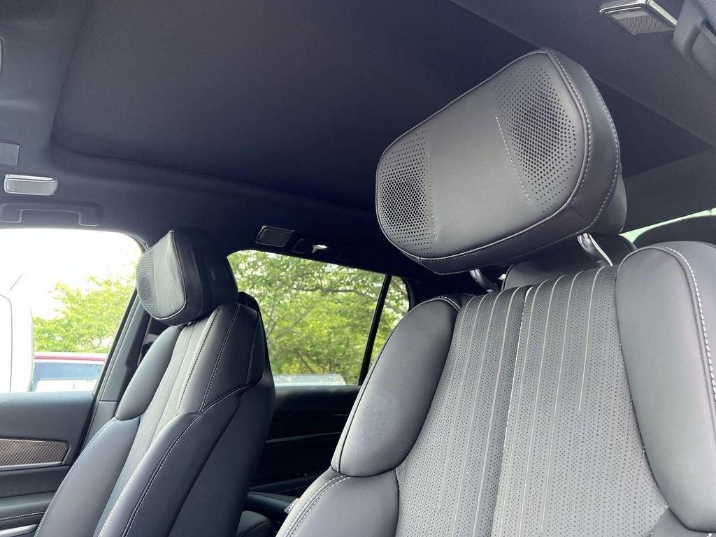 new 2026 Cadillac VISTIQ car