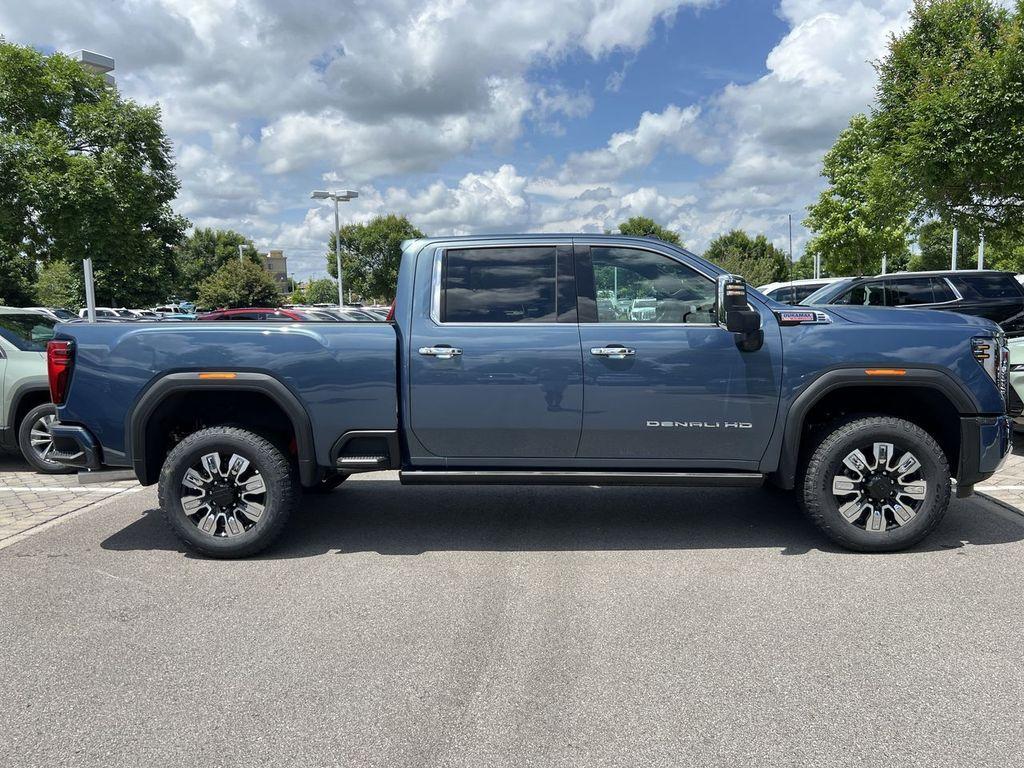 new 2025 GMC Sierra 3500 car, priced at $87,595