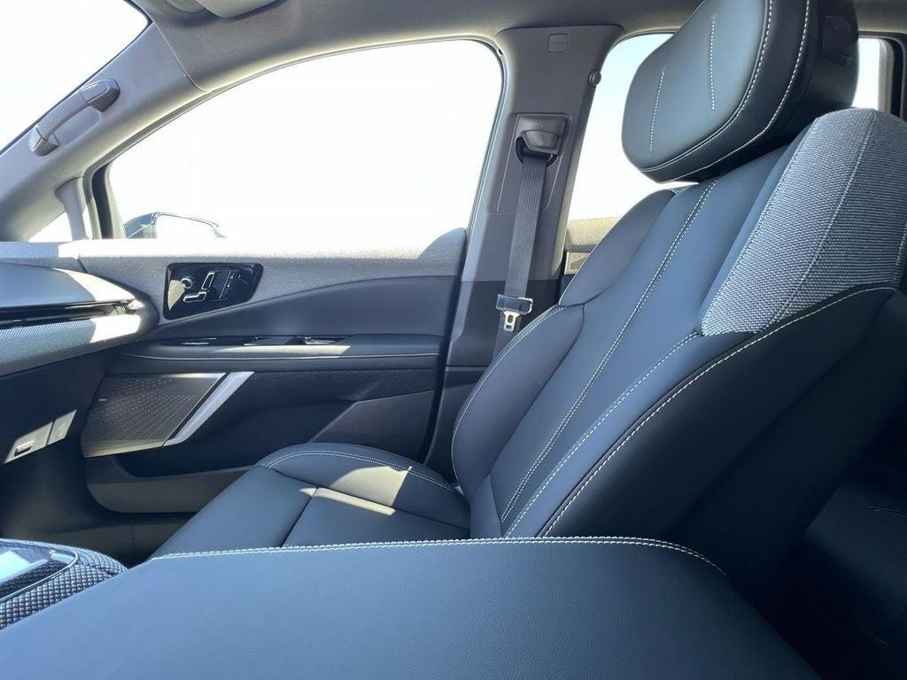 new 2025 Cadillac OPTIQ car