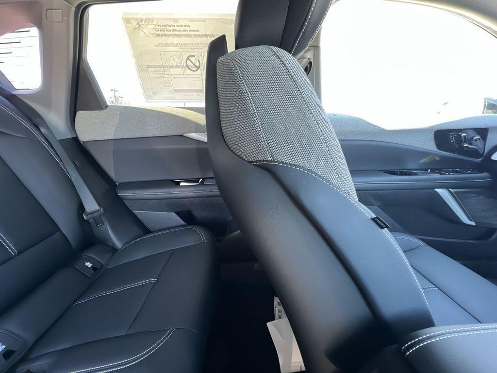 new 2025 Cadillac OPTIQ car