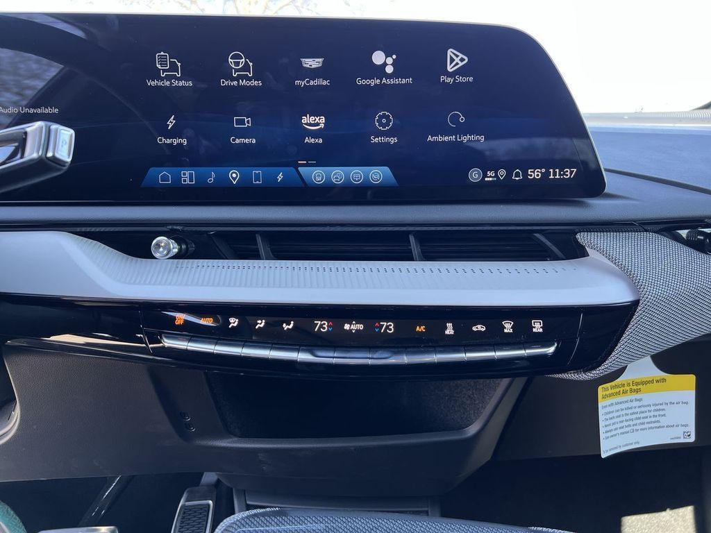 new 2025 Cadillac OPTIQ car