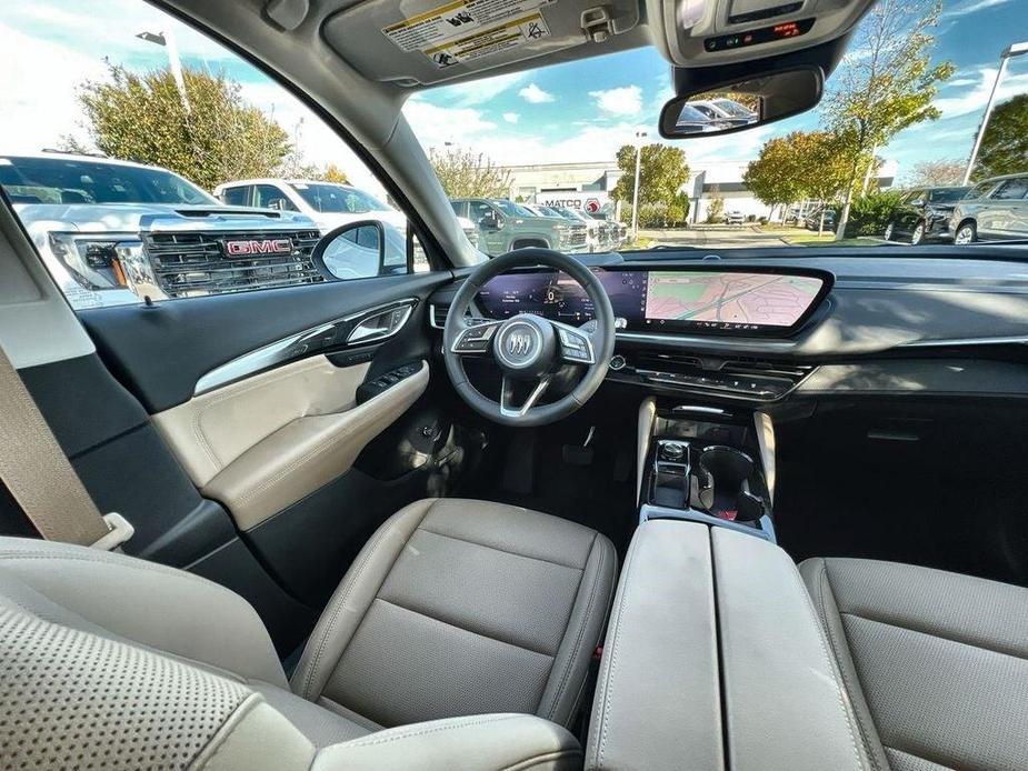 new 2025 Buick Envision car, priced at $38,323