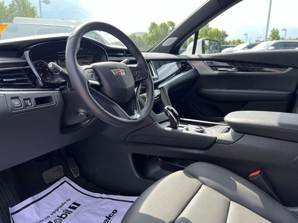 used 2024 Cadillac XT6 car, priced at $49,000
