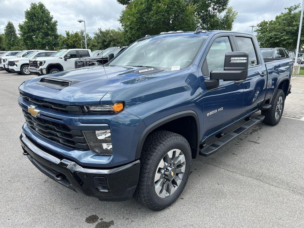 new 2025 Chevrolet Silverado 2500 car, priced at $57,050