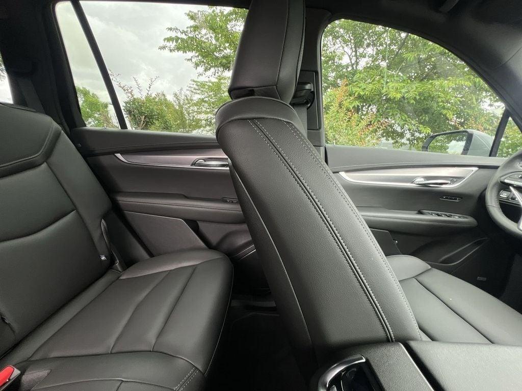 new 2025 Cadillac XT6 car