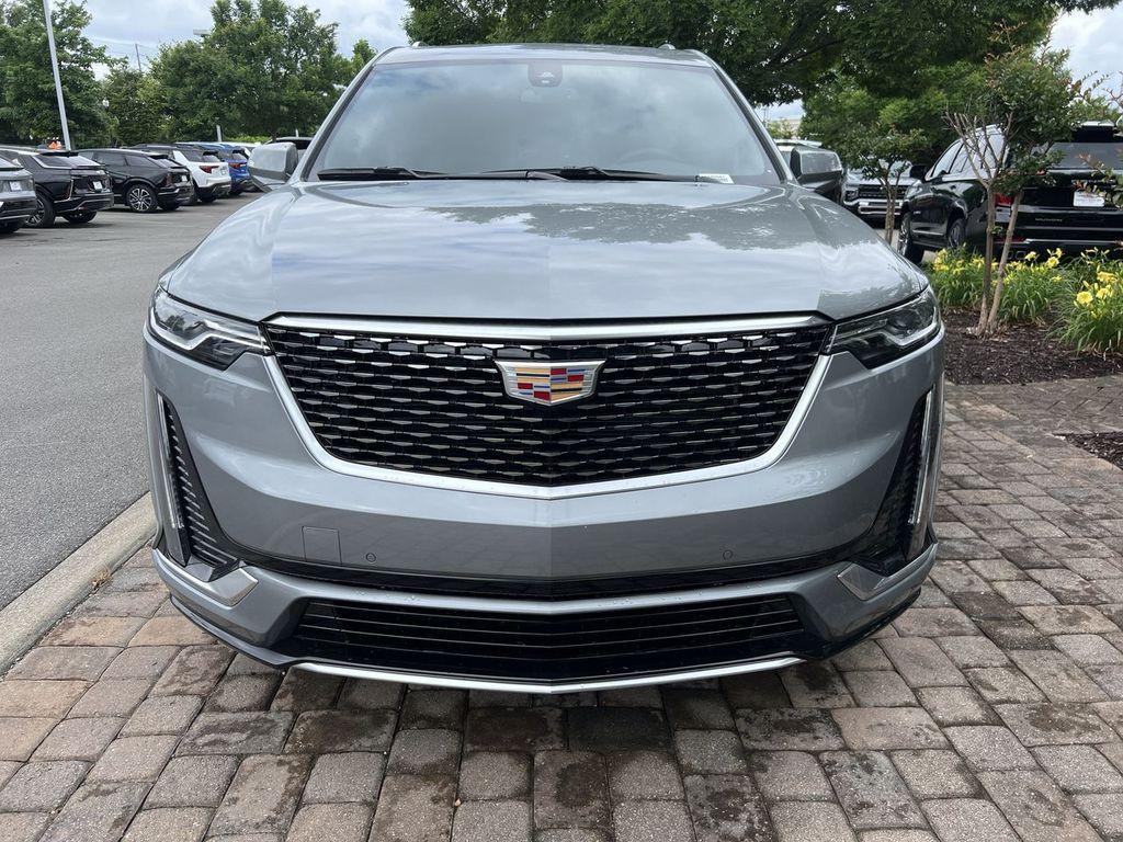 new 2025 Cadillac XT6 car