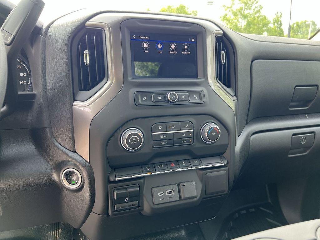 new 2025 Chevrolet Silverado 2500 car, priced at $47,370