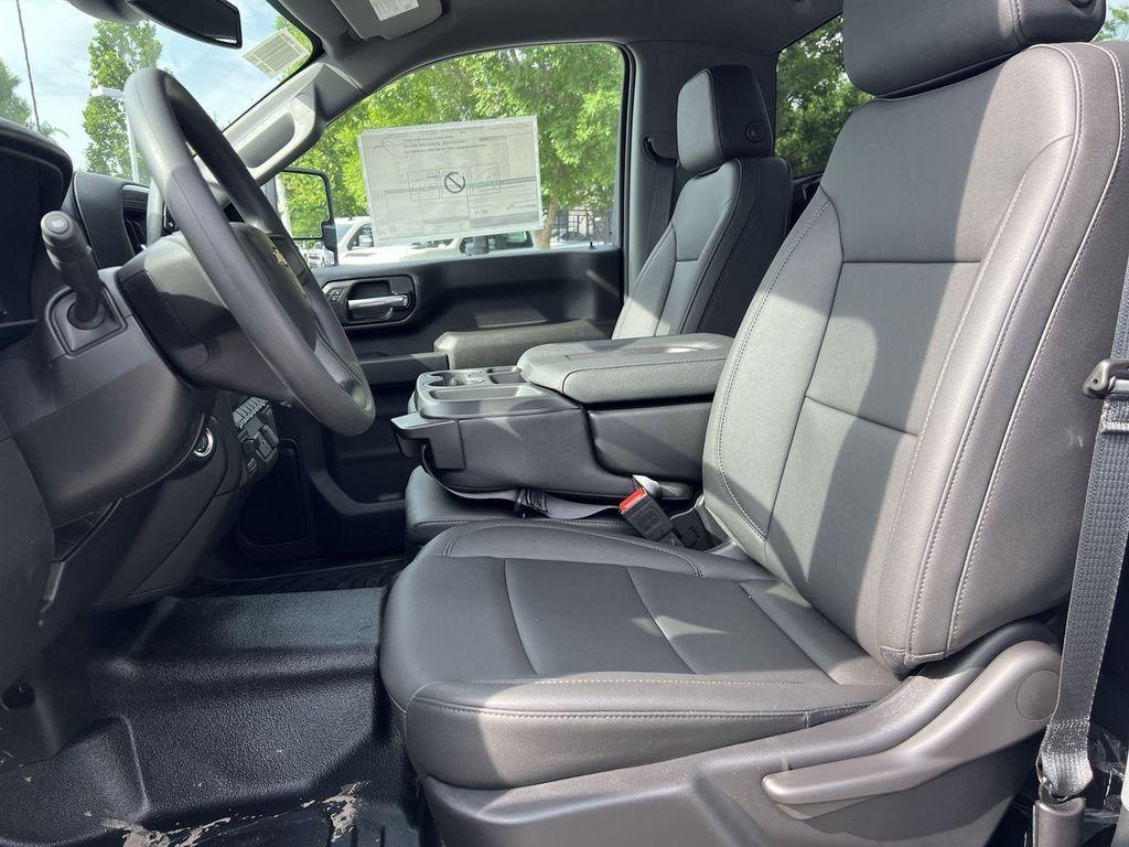 new 2025 Chevrolet Silverado 2500 car, priced at $47,370