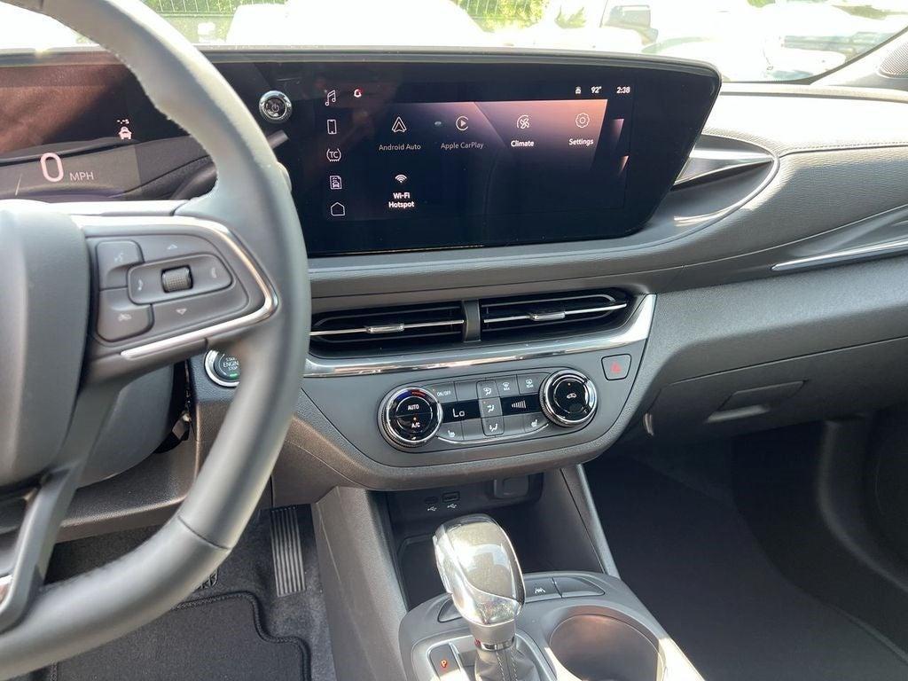 new 2025 Buick Envista car, priced at $26,785