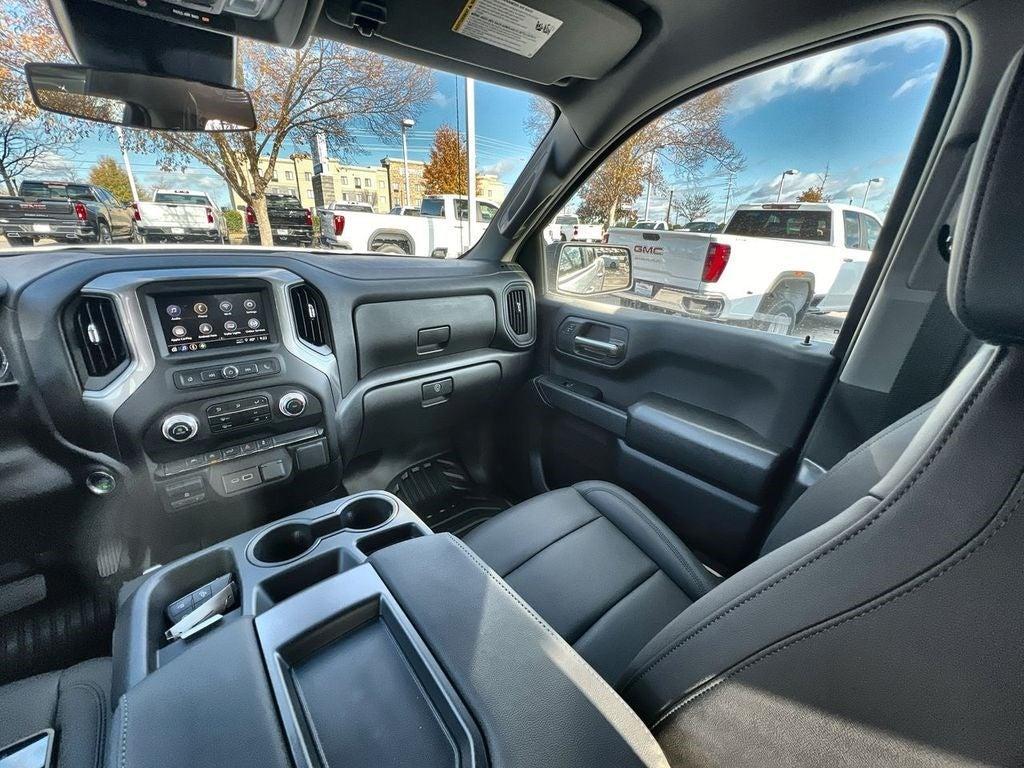 new 2025 GMC Sierra 1500 car, priced at $42,475