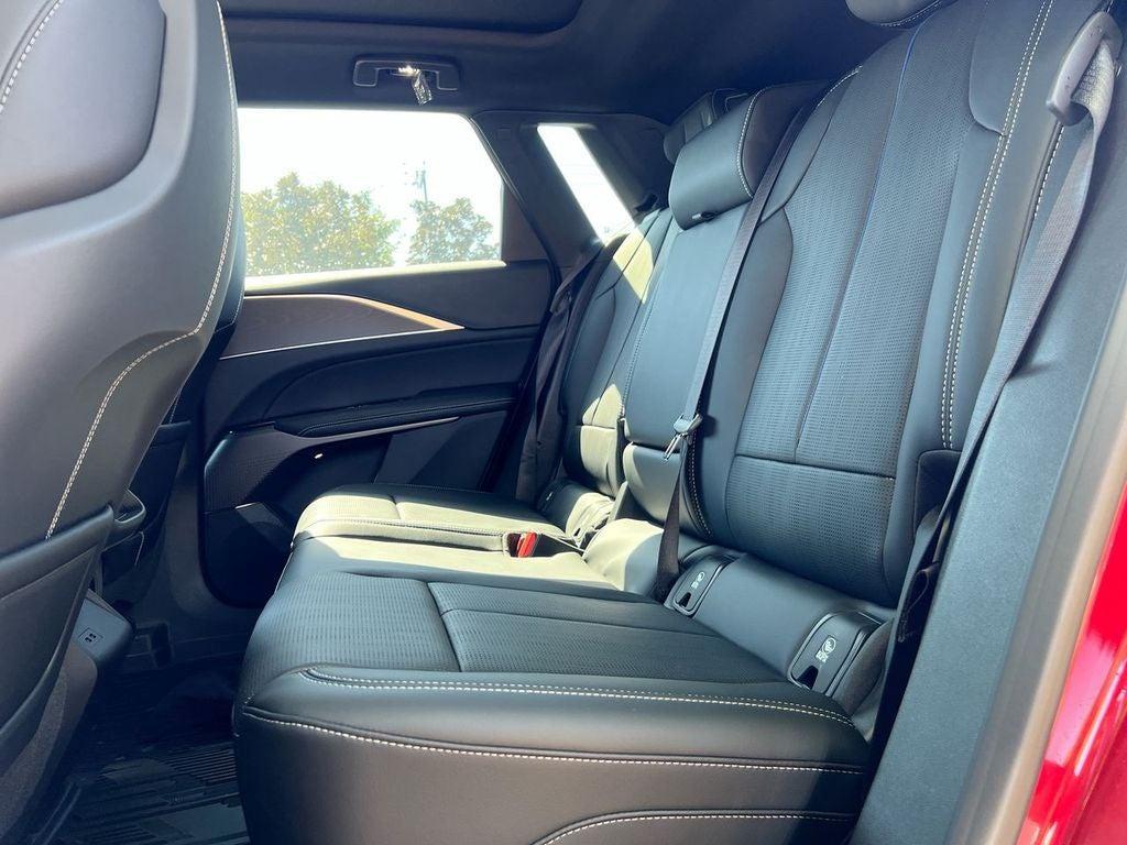 new 2025 Cadillac LYRIQ car