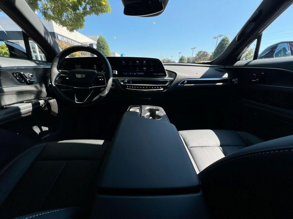 new 2025 Cadillac LYRIQ car