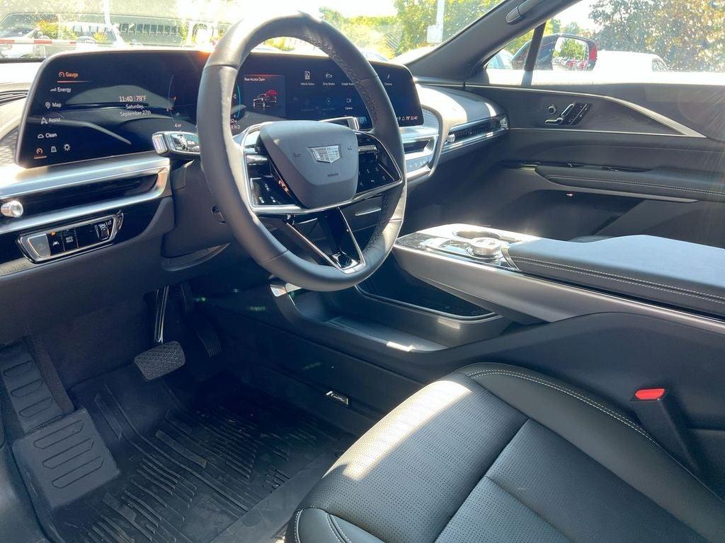 new 2025 Cadillac LYRIQ car